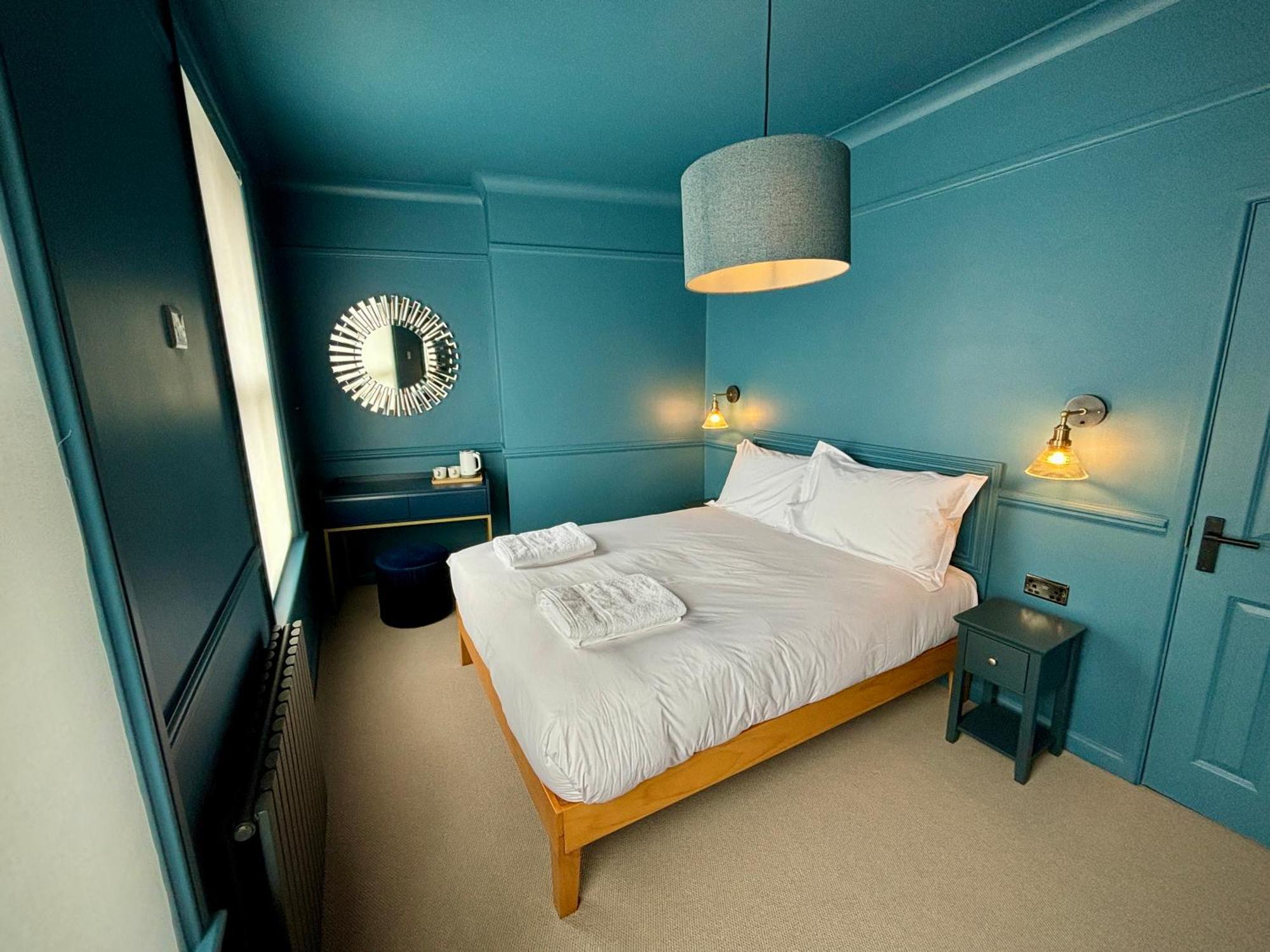 Rooms At The Quayside - Stylish En-Suite Rooms On Poole Quay All Fully Refurbed Exterior photo
