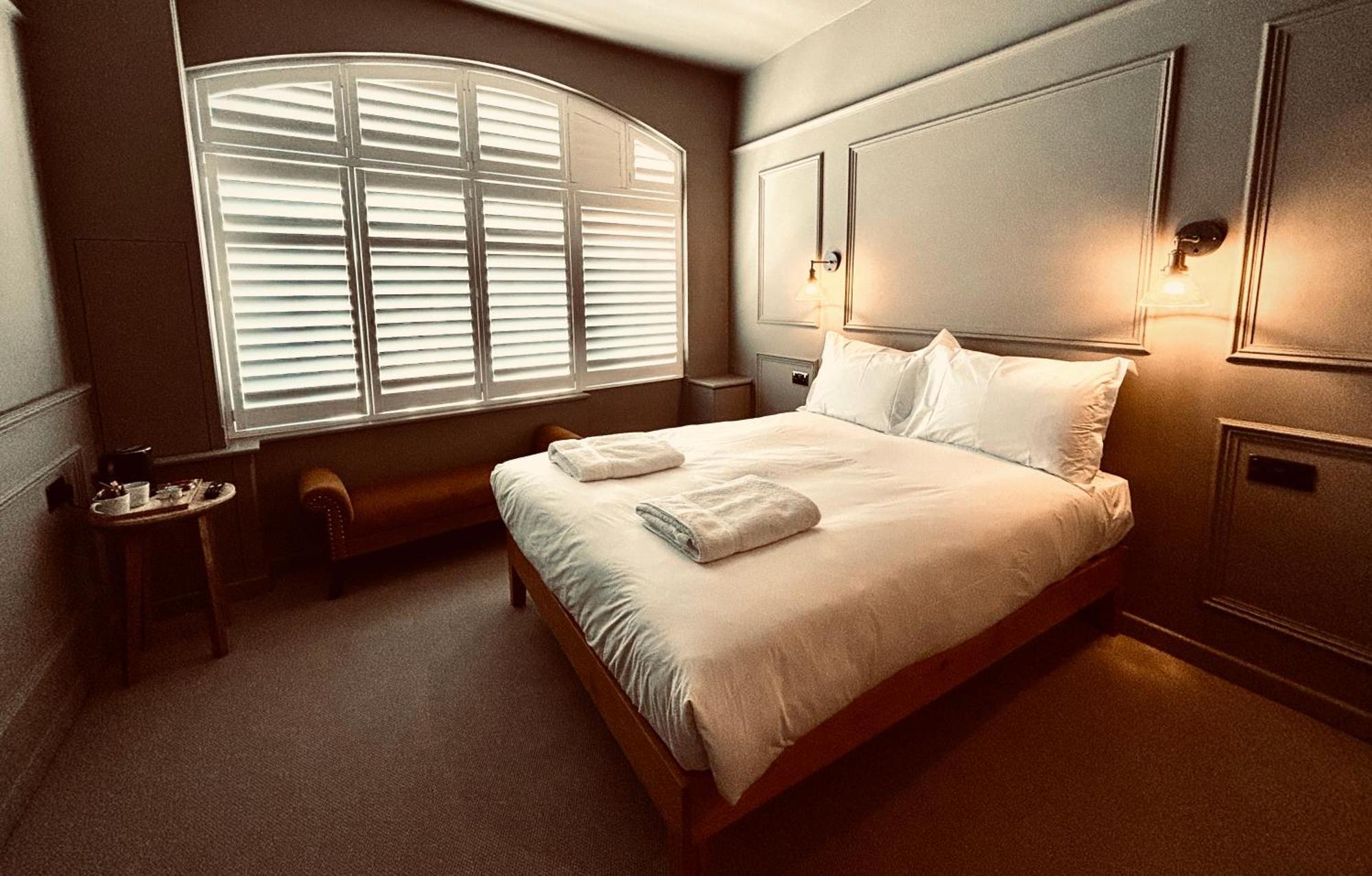 Rooms At The Quayside - Stylish En-Suite Rooms On Poole Quay All Fully Refurbed Exterior photo